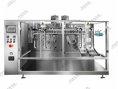 行業(yè)需求量大，給袋式包裝機(jī)結(jié)構(gòu)精巧運(yùn)行便利